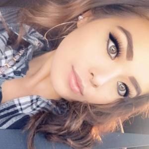 Meet your Posher, Rose